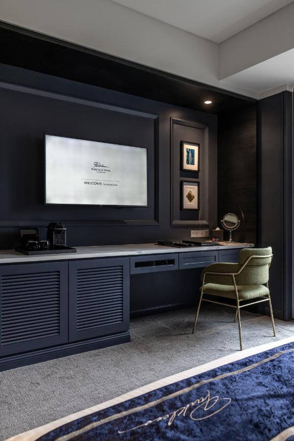 Park Lees Hotel Гаосюн Екстер'єр фото A room at The Standard East Village